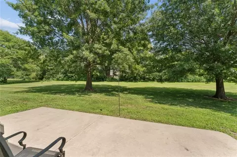 Exterior - 1005 Wesley Ave, Raymore, MO 64083 photo 12 of 12