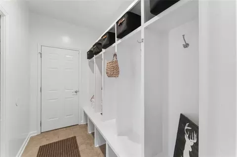 Entry Way - 1005 Wesley Ave, Raymore, MO 64083 photo 5 of 7