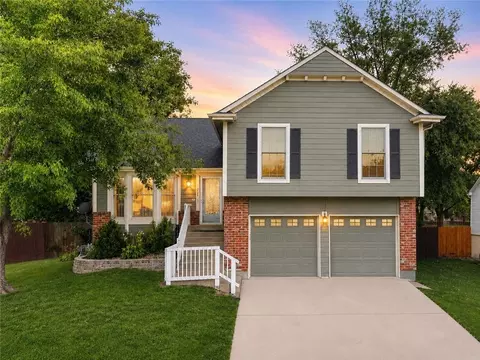 22625 W 64th Ter, Shawnee, KS 66226