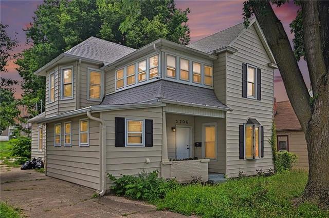 2706 Penn St, Saint Joseph, MO 64507