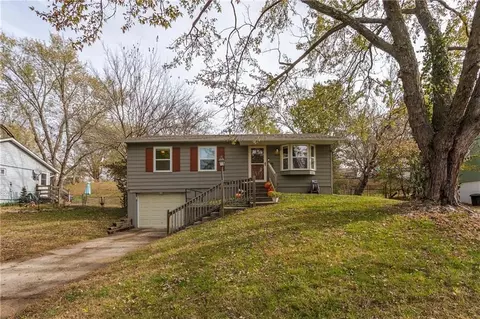 2803 N 109 St, Kansas City, KS 66109
