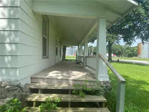 Exterior - 15 E 6th St, Adrian, MO 64720 photo 2 of 4