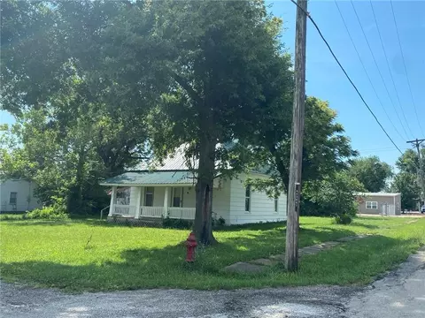 Other - 15 E 6th St, Adrian, MO 64720 photo 2 of 5
