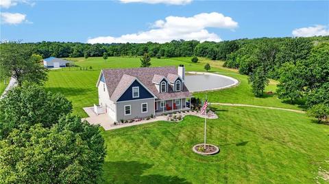 32605 E 175th St, Pleasant Hill, MO 64080