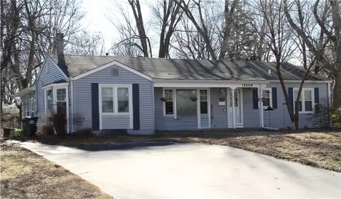 12009 W 60th Pl, Shawnee, KS 66216