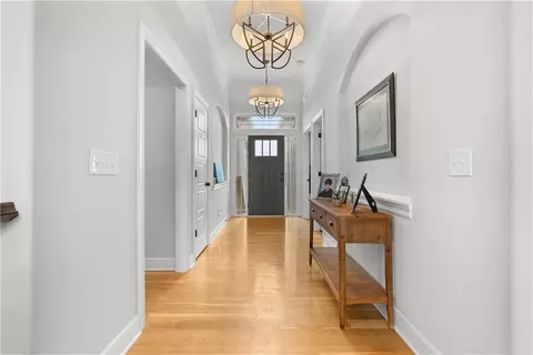 Entry Way - 1109 SW Brookside Ct, Lees Summit, MO 64064 photo 1 of 8