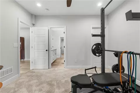 Entry Way - 1109 SW Brookside Ct, Lees Summit, MO 64064 photo 8 of 8
