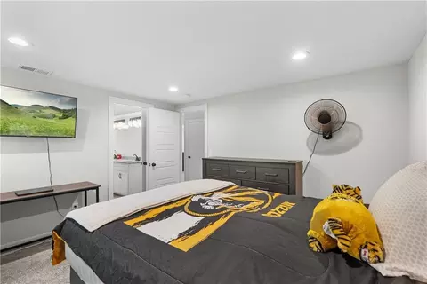 Bedroom - 1109 SW Brookside Ct, Lees Summit, MO 64064 photo 5 of 5