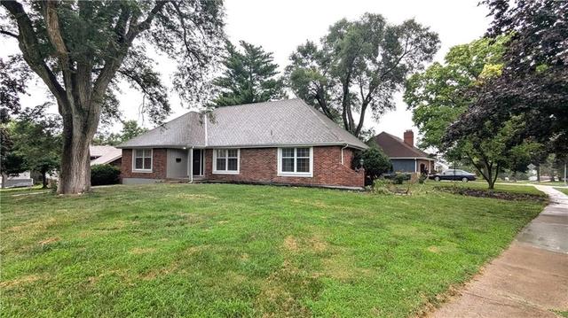 4444 E 107th Ter, Kansas City, MO 64137