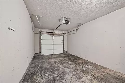 210 Pointe Ln, Raymore, MO 64083 photo 19