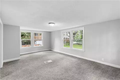 9617 E Independence Ave, Independence, MO 64053 photo 18