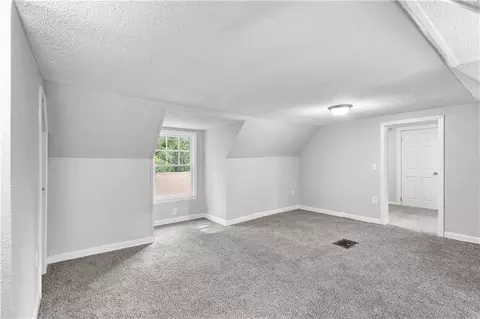 9617 E Independence Ave, Independence, MO 64053 photo 13