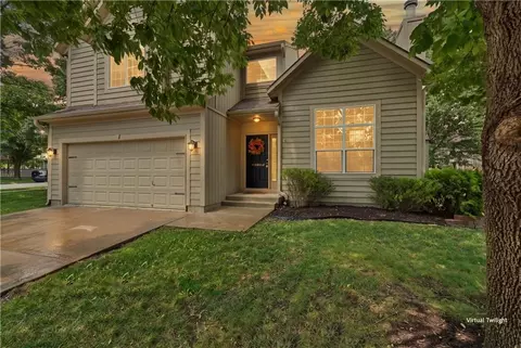 16510 W 157th Ter, Olathe, KS 66062