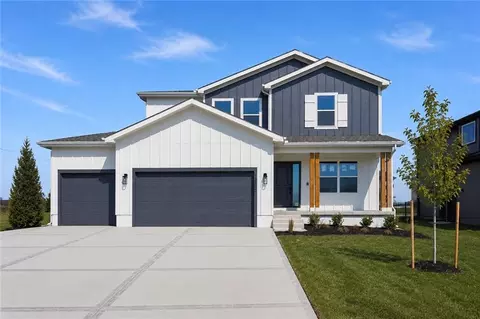 13458 W 179th Ter, Overland Park, KS 66013