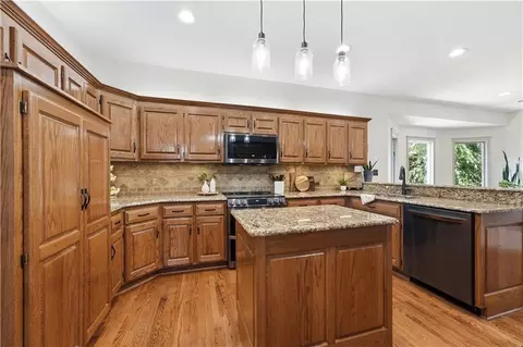 Kitchen - 12904 Quail Rdg, Lees Summit, MO 64086 photo 1 of 2