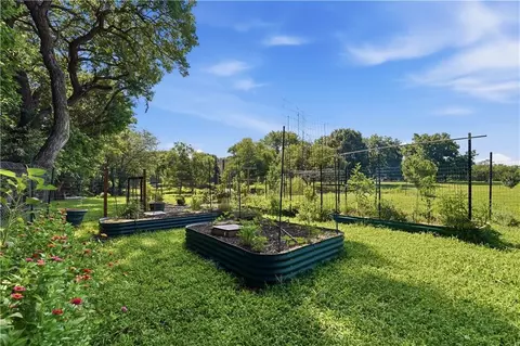 Exterior - 12904 Quail Rdg, Lees Summit, MO 64086 photo 3 of 6