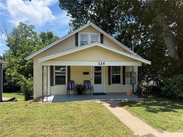 Riverside Drive, Jefferson City, MO 65101