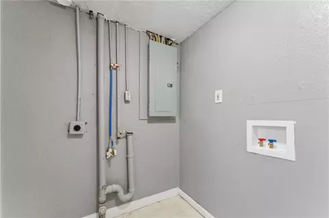 Other - 3922 S Harbaugh Dr, Independence, MO 64055 photo 6 of 7