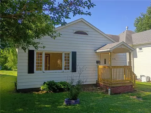 115 W 5th St, Stanberry, MO 64489 photo 1