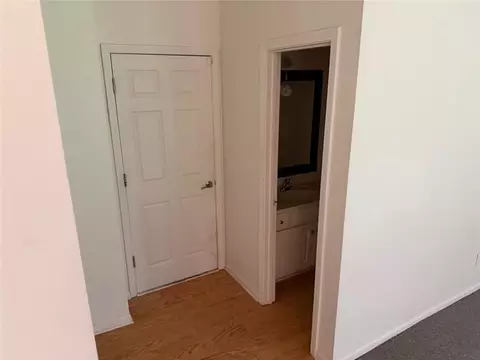 421 Stacey Dr, Lees Summit, MO 64082 photo 10