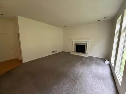 421 Stacey Dr, Lees Summit, MO 64082 photo 12
