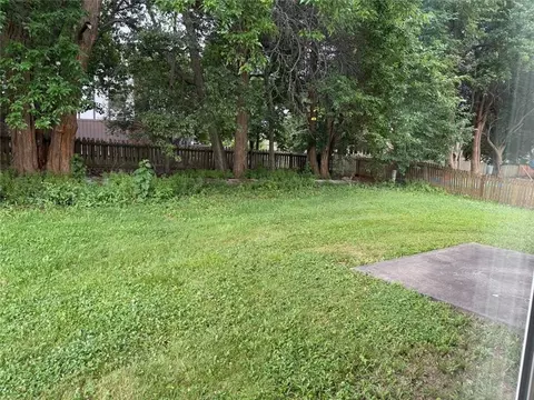421 Stacey Dr, Lees Summit, MO 64082 photo 16