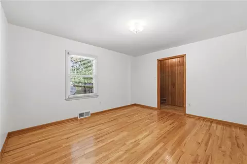 Bedroom - 10516 E 35th St, Independence, MO 64052 photo 2 of 5