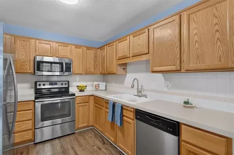 Kitchen - 4714 Harvard Rd, Lawrence, KS 66049 photo 3 of 4