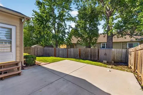 Exterior - 4714 Harvard Rd, Lawrence, KS 66049 photo 4 of 5