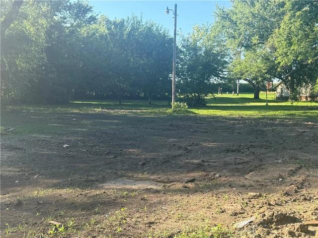 4040 Ball Park Rd, Edgerton, MO 64444