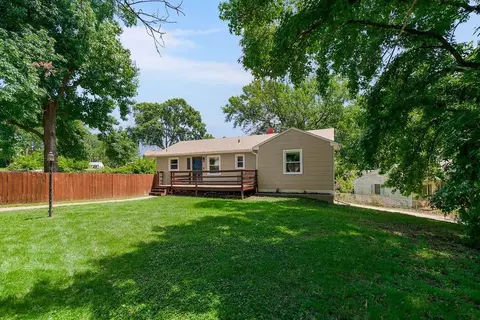 3437 N Chelsea Ave, Kansas City, MO 64117