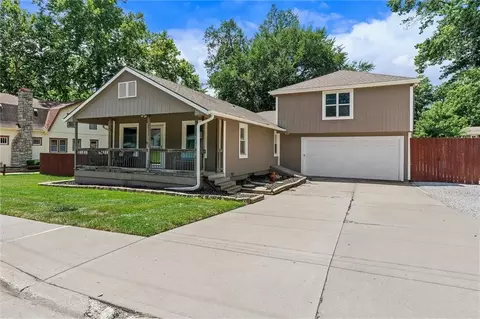 5118 El Monte St, Roeland Park, KS 66205
