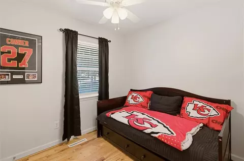 Bedroom - 210 SE Circleview Dr, Lees Summit, MO 64063 photo 1 of 5