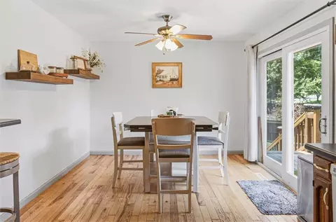Dining - 210 SE Circleview Dr, Lees Summit, MO 64063 photo 3 of 3