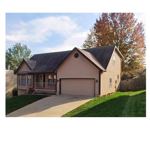 4201 NW 64th Pl, Kansas City, MO 64151