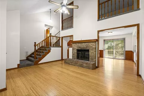 15016 W 150th St, Olathe, KS 66062