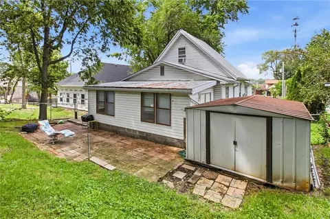 Exterior - 309 E Kansas Ave, Independence, MO 64050 photo 2 of 4