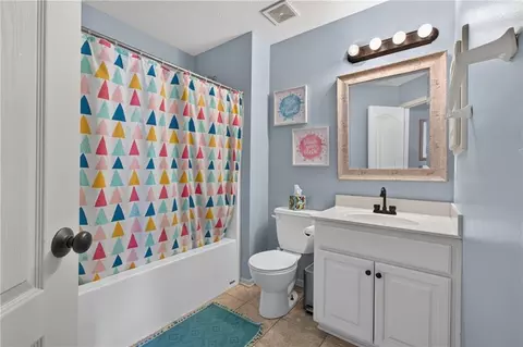 Bath - 12203 Canna Ct, Peculiar, MO 64078 photo 3 of 3