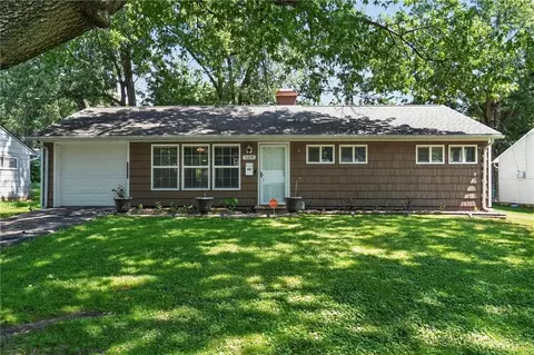 11229 Corrington Ave, Kansas City, MO 64134