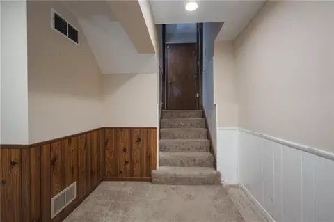 Entry Way - 404 S Sunset Ln, Raymore, MO 64083 photo 3 of 3