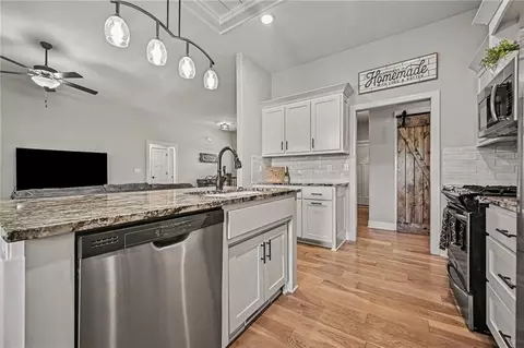 Kitchen - 8578 SW 208th St, Trimble, MO 64492 photo 2 of 3