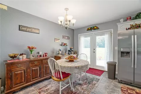 Dining - 15562 E Kaw Rapids Rd, Nevada, MO 64772 photo 1 of 1