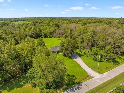 View/Area - 15562 E Kaw Rapids Rd, Nevada, MO 64772 photo 2 of 10