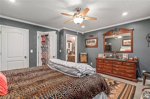 Bedroom - 15562 E Kaw Rapids Rd, Nevada, MO 64772 photo 2 of 4