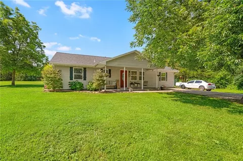 Exterior - 15562 E Kaw Rapids Rd, Nevada, MO 64772 photo 3 of 14