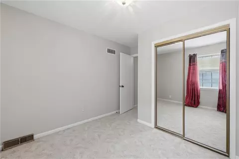 Bedroom - 131 SW Donovan Rd, Lees Summit, MO 64063 photo 4 of 4