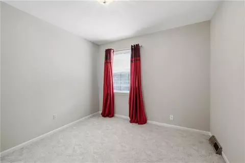 Bedroom - 131 SW Donovan Rd, Lees Summit, MO 64063 photo 3 of 4