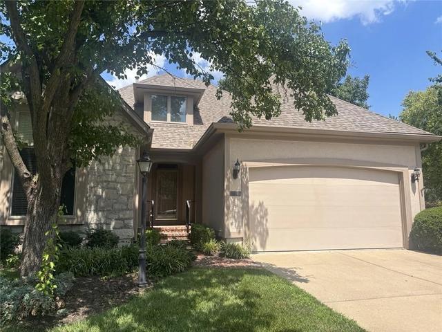 6202 W 128th St, Overland Park, KS 66209