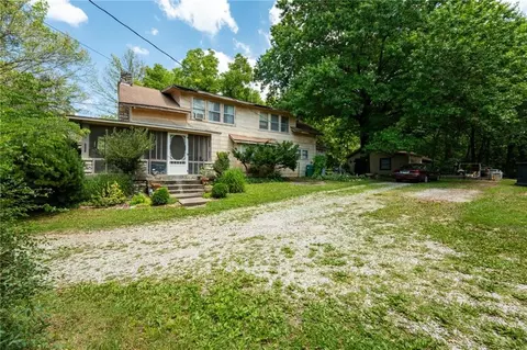 2431 N 55th St, Kansas City, KS 66104