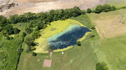 3850 SE Doc Henry Rd, Lees Summit, MO 64082 photo 8